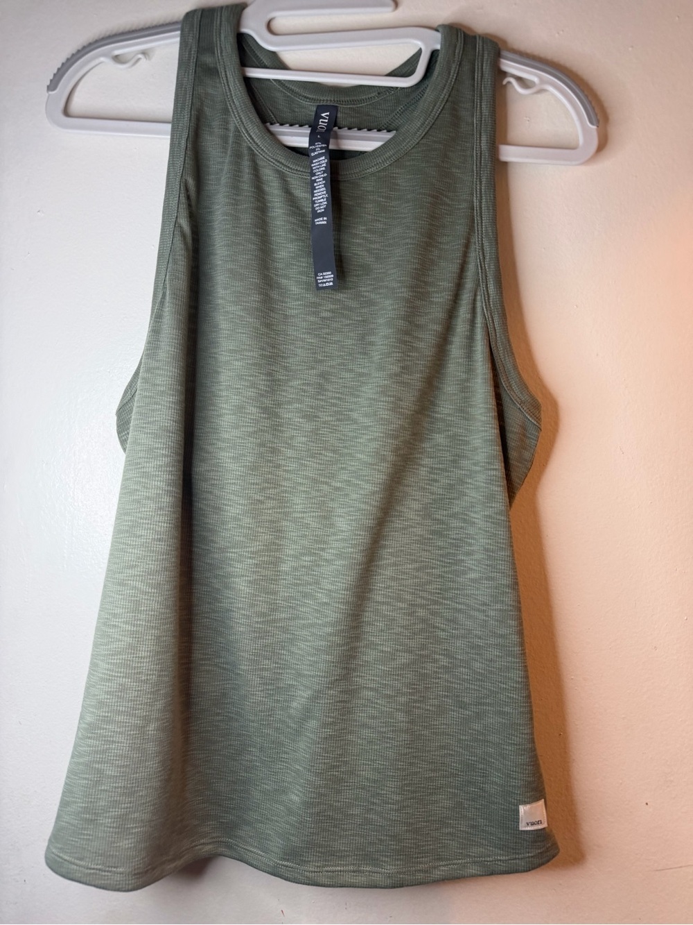 Vuori Ribbed Performance Top Sage Green Size Large